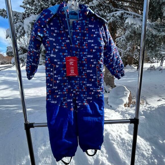 New boy,  girl,  super warm snowsuit 4T - Picture 2 of 6